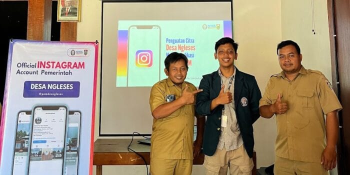 Mahasiswa KKN UNDIP Gelar Pelatihan Penguatan Citra Desa Ngleses melalui Aplikasi Instagram Mahasiswa KKN UNDIP Gelar Pelatihan Penguatan Citra Desa Ngleses melalui Aplikasi Instagram