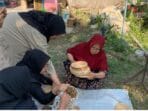 Inovatif! Mahasiswa KKN-T UNDIP Ciptakan Dehydrator Canggih untuk Pengawetan Kerajinan Eceng Gondok