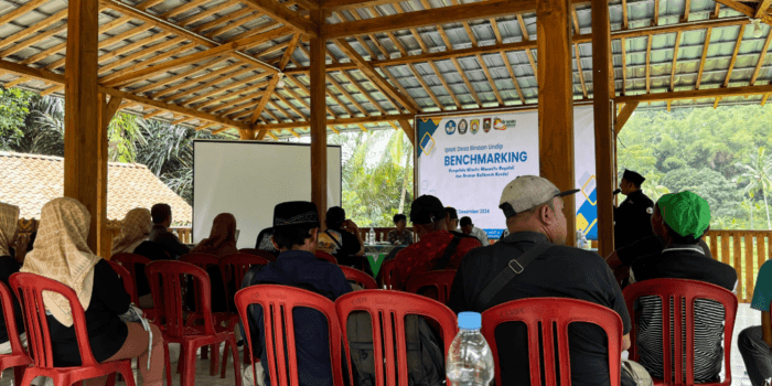 Siap Berbenah Sistem, Warga Desa Alas Watu Kebonan bersama Tim KKN-T UNDIP Lakukan Benchmarking ke Desa Kalikesek Siap Berbenah Sistem, Warga Desa Alas Watu Kebonan bersama Tim KKN-T UNDIP Lakukan Benchmarking ke Desa Kalikesek
