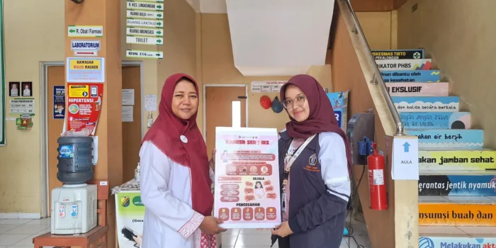 Dukung Optimalisasi Program Vaksinasi HPV, Mahasiswa KKN Tematik UNDIP Gencarkan “SirKel: Siaran Keliling” di Lingkungan Kelurahan Pringrejo, Pekalongan Dukung Optimalisasi Program Vaksinasi HPV, Mahasiswa KKN Tematik UNDIP Gencarkan “SirKel: Siaran Keliling” di Lingkungan Kelurahan Pringrejo, Pekalongan