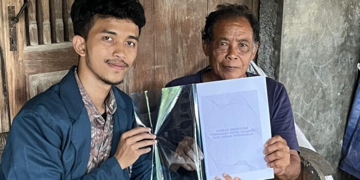 Menganalisis Dampak Kesehatan, Mahasiswa KKN UNDIP Hadirkan Pupuk Organik dari Limbah Peternakan 
