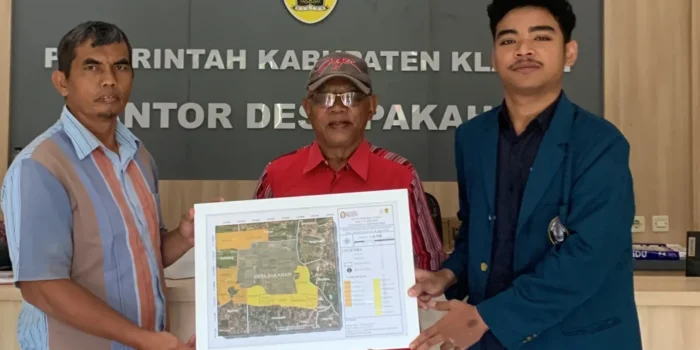 Implementasi Teknologi Geospasial dalam Pembangunan Desa, Mahasiswa KKN Undip Hadirkan Profil Desa Pakahan melalui Pembuatan Peta Administrasi Implementasi Teknologi Geospasial dalam Pembangunan Desa, Mahasiswa KKN Undip Hadirkan Profil Desa Pakahan melalui Pembuatan Peta Administrasi