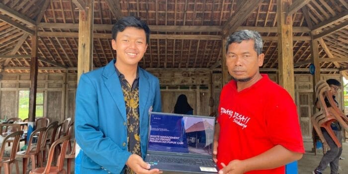 Mahasiswa KKN Unversitas Diponegoro Perkenalkan Inovasi Pengelolaan Limbah Kambing untuk Pertanian Berkelanjutan Mahasiswa KKN Unversitas Diponegoro Perkenalkan Inovasi Pengelolaan Limbah Kambing untuk Pertanian Berkelanjutan