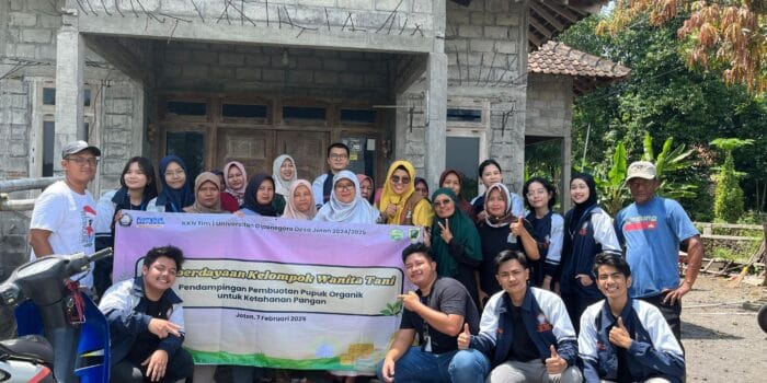 Berdayakan Kelompok Wanita Tani, Mahasiswa KKN UNDIP Lakukan Pendampingan Pembuatan Pupuk Organik untuk Ketahanan Pangan di Desa Joton Berdayakan Kelompok Wanita Tani, Mahasiswa KKN UNDIP Lakukan Pendampingan Pembuatan Pupuk Organik untuk Ketahanan Pangan di Desa Joton