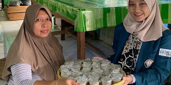 Tingkatkan Potensi Desa, Mahasiswa KKN Undip Bagikan Inovasi PMT Puding Pisang Ambon untuk Balita dan Lansia Tingkatkan Potensi Desa, Mahasiswa KKN Undip Bagikan Inovasi PMT Puding Pisang Ambon untuk Balita dan Lansia