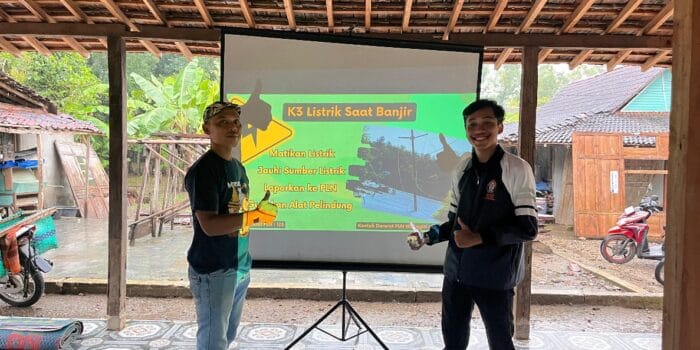 Bantu Kesiapsiagaan Mitigasi Bencana Banjir, Mahasiswa KKN UNDIP Adakan Workshop K3 Listrik pada Warga Dusun Kwangsan, Desa Panekan Bantu Kesiapsiagaan Mitigasi Bencana Banjir, Mahasiswa KKN UNDIP Adakan Workshop K3 Listrik pada Warga Dusun Kwangsan, Desa Panekan