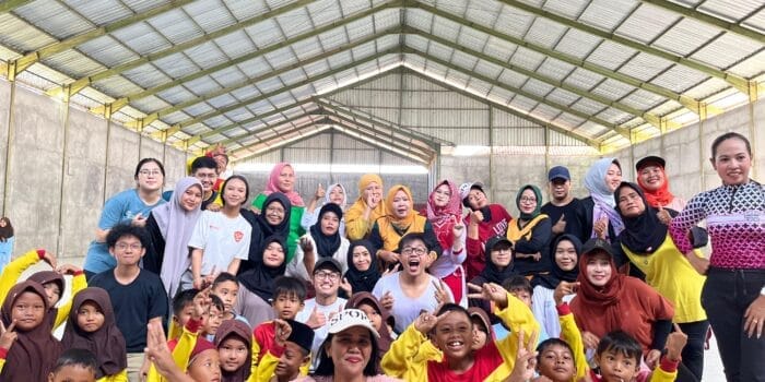 Mahasiswa KKN TIM 35 UNDIP Adakan Senam Bersama dan Pemeriksaan Kesehatan untuk Meningkatkan Kesadaran Hidup Sehat di Desa Tambakbulusan