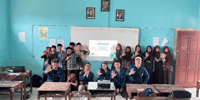 Mahasiswa KKN Tematik Tim 35 Kelompok 5 UNDIP Gelar Program Edukasi Pentingnya Menjaga Kesehatan Diri Mahasiswa KKN Tematik Tim 35 Kelompok 5 UNDIP Gelar Program Edukasi Pentingnya Menjaga Kesehatan Diri