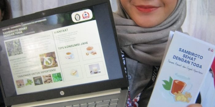 Sambiroto Sehat dengan TOGA: Mahasiswa KKN UNDIP Ajak Ibu-ibu PKK Tanam, Rawat, dan Cegah Hipertensi Lewat Edukasi Herbal Sambiroto Sehat dengan TOGA: Mahasiswa KKN UNDIP Ajak Ibu-ibu PKK Tanam, Rawat, dan Cegah Hipertensi Lewat Edukasi Herbal