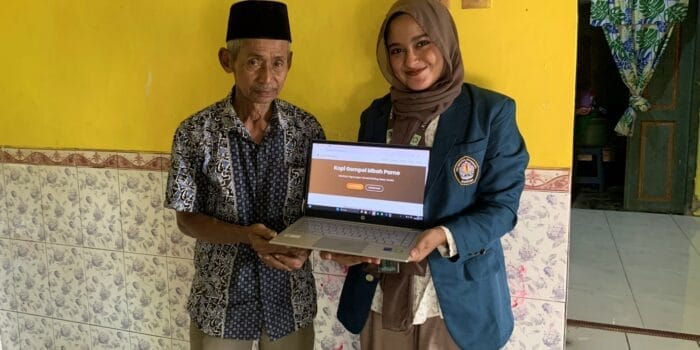 Bantu Digitalisasi UMKM Desa, Mahasiswa KKN UNDIP Kembangkan Landing Page untuk Promosi Kopi Gempol Mbah Parno Bantu Digitalisasi UMKM Desa, Mahasiswa KKN UNDIP Kembangkan Landing Page untuk Promosi Kopi Gempol Mbah Parno