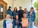 Bantu UMKM Naik Kelas, Mahasiswa KKN-T 105 Kelompok 4 Dorong Perizinan dan Transformasi Digital Pelaku Usaha di RW 13 Plamongansari