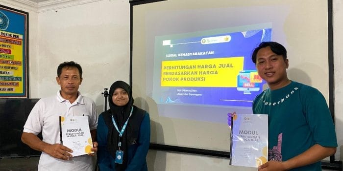 Harga Jual Tak Lagi Asal, Mahasiswa KKN UNDIP Kembangkan Modul Penentuan Harga Jual yang Tepat untuk BUMDes dan Koperasi Merah Putih Blacanan