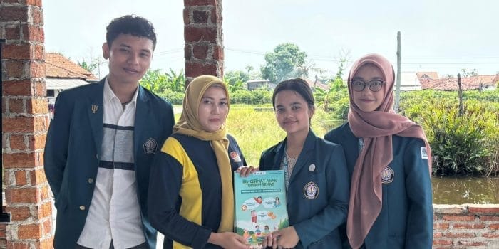 Mahasiswa KKN Universitas Diponegoro Gencarkan Edukasi Stunting di Desa Blacanan Pekalongan Mahasiswa KKN Universitas Diponegoro Gencarkan Edukasi Stunting di Desa Blacanan Pekalongan