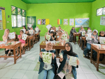 Dari Daun Jadi Rupiah, Mahasiswa KKN-T IDBU Tim 50 Sulap Alam Jadi Produk Ecoprint Bernilai Jual