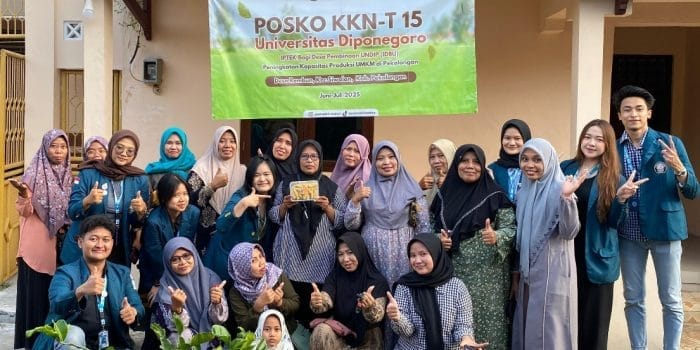 Dari Kolam ke Kemasan, Mahasiswa KKNT IDBU Tim 15 Universitas Diponegoro Sulap Lele jadi Nugget
