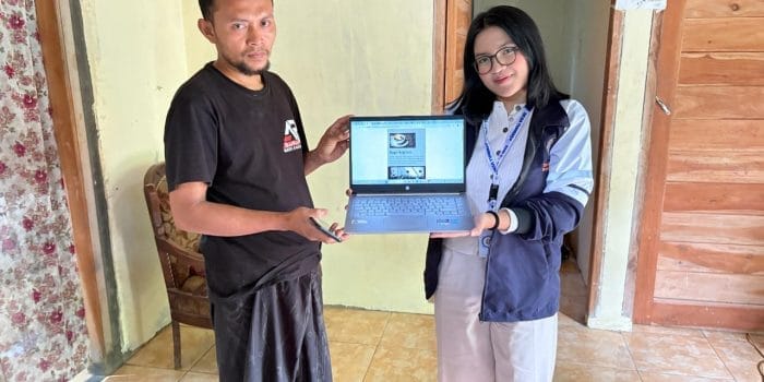 Mahasiswa KKN Universitas Diponegoro Dorong Inovasi Digital UMKM Daminan Kopi Lewat Katalog Digital berbasis QR Code Mahasiswa KKN Universitas Diponegoro Dorong Inovasi Digital UMKM Daminan Kopi Lewat Katalog Digital berbasis QR Code