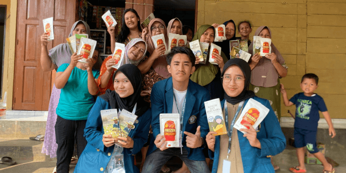 Tingkatkan Potensi Pertanian Untuk UMKM, Mahasiswa KKN Undip Kembangkan Potensi Pertanian UMKM Melalui Olahan Singkong di Dusun Buntit