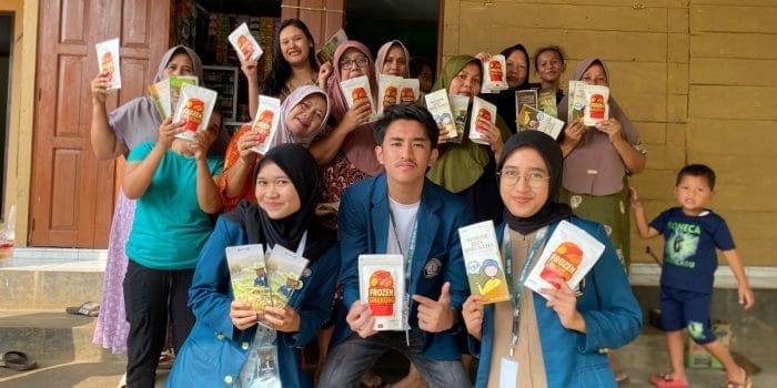 Mahasiswa KKN-T IDBU UNDIP Dorong Inovasi Olahan Singkong di Dusun Buntit Melalui Produk Stick Singkong Frozen