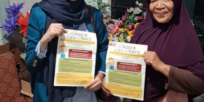 Edukasi Bahasa Inggris Praktis bagi UMKM, Mahasiswa UNDIP Dorong Pemasaran Digital 17ead73c-a9ad-44b1-9005-e9714c0e7ba1