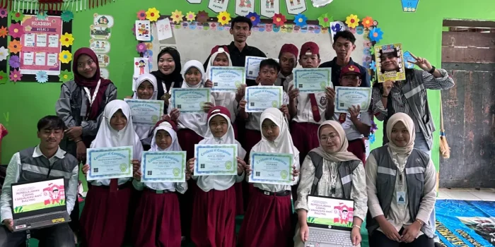 Mahasiswa KKN UPGRIS Sosialisasikan Anti-Bullying dan Pembelajaran Coding di Dusun Nyamplungan, Karimunjawa