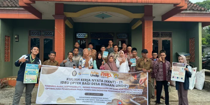 Dari Limbah Jadi Pupuk, Mahasiswa KKN-T Undip Latih Warga Desa Gedong Kendal Buat POC untuk Tanaman Subur dan Hemat Biaya Dari Limbah Jadi Pupuk, Mahasiswa KKN-T Undip Latih Warga Desa Gedong Kendal Buat POC untuk Tanaman Subur dan Hemat Biaya
