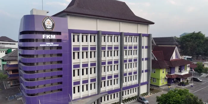 Rahasia FKM UNDIP Cetak Lulusan Kesehatan Masyarakat yang Bikin Dunia Melongo! Rahasia FKM UNDIP Cetak Lulusan Kesehatan Masyarakat yang Bikin Dunia Melongo!