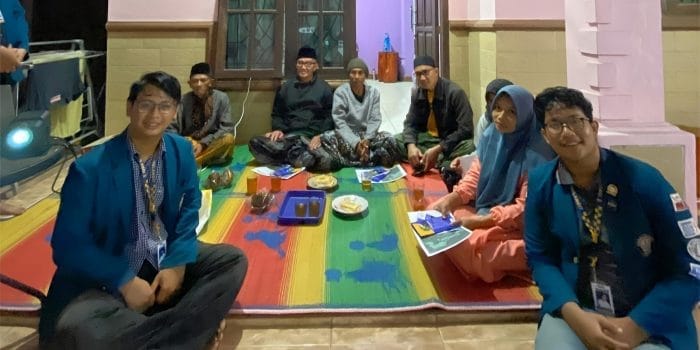 Mahasiswa KKN UNDIP Membawakan Edukasi Ilmiah mengenai Pemberdayaan Produktivitas Kopi bersama Warga Dusun Kebaturan, Desa Kembanglangit MEDIA 1