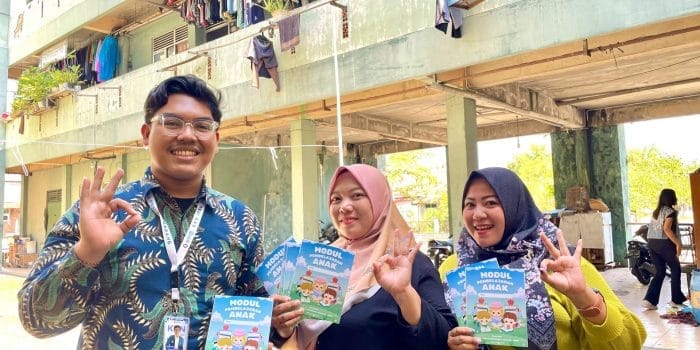 Mahasiswa KKN UNDIP Kembangkan Media Belajar Berhitung untuk Anak Rusun Kaligawe PROKER KE-2 VERRY