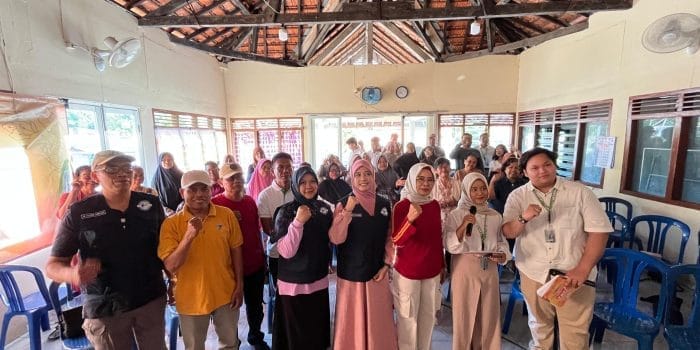 “Mental Sehat, Hidup Kuat: Mahasiswa Undip Ajak Pasien Hipertensi & Diabetes Berubah” SEMINAR ARTIKEL 1