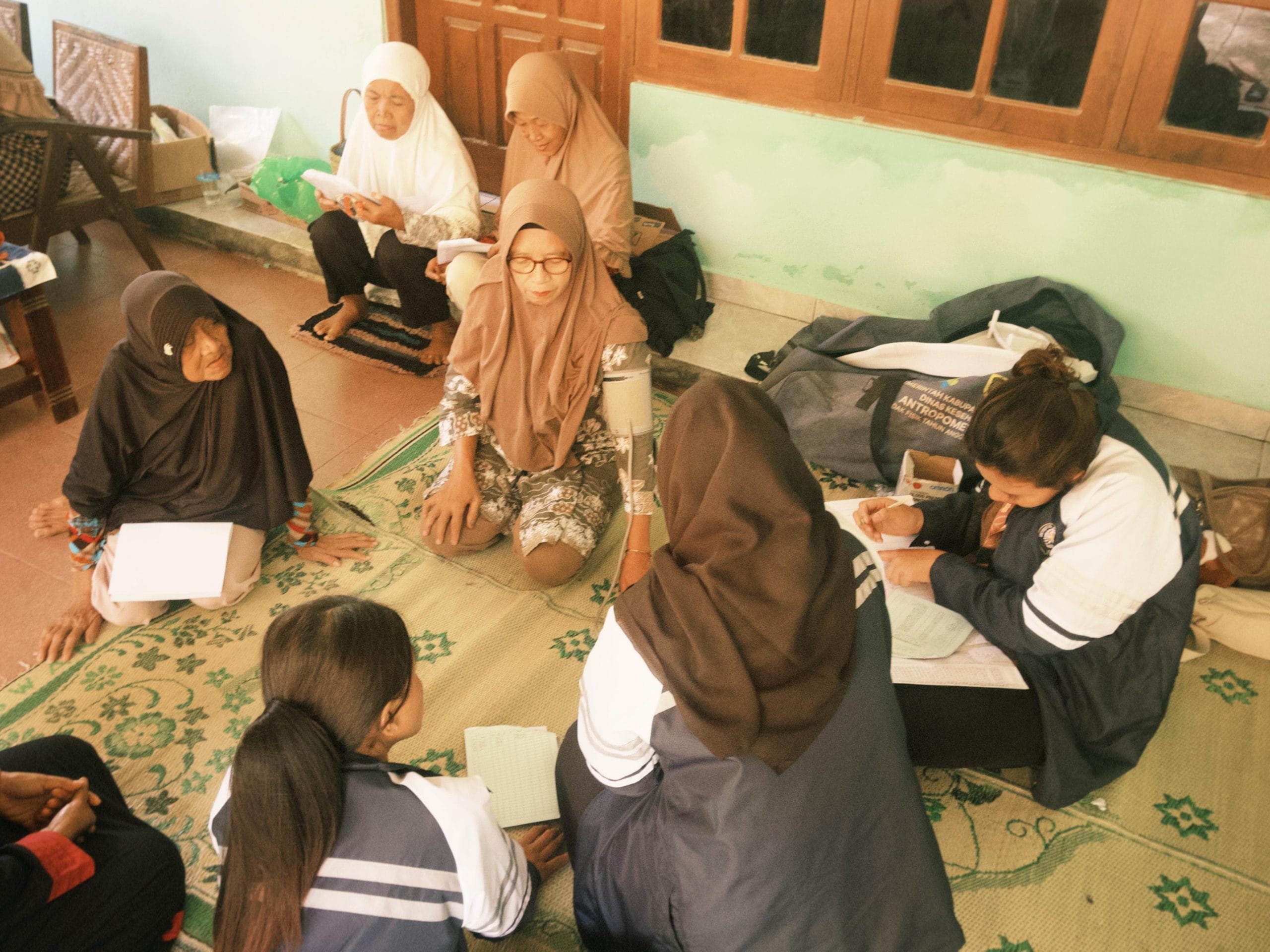 Mahasiswa KKN-T Tim 75 Universitas Diponegoro Turut Aktif dalam Kegiatan Sosial dan Keagamaan di Desa Kebon Mahasiswa KKN-T Tim 75 Universitas Diponegoro Turut Aktif dalam Kegiatan Sosial dan Keagamaan di Desa Kebon