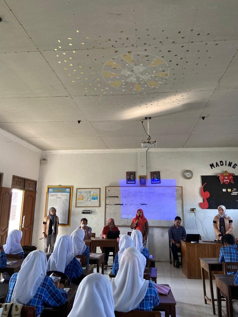 Edukasi Pelajar Betahwalang: Menumbuhkan Cinta Rupiah dari Potensi Lokal Rajungan