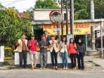 Mahasiswa KKN Undip Pasang Convex Mirror untuk Kurangi Angka Lakalantas di Dusun Karangsari