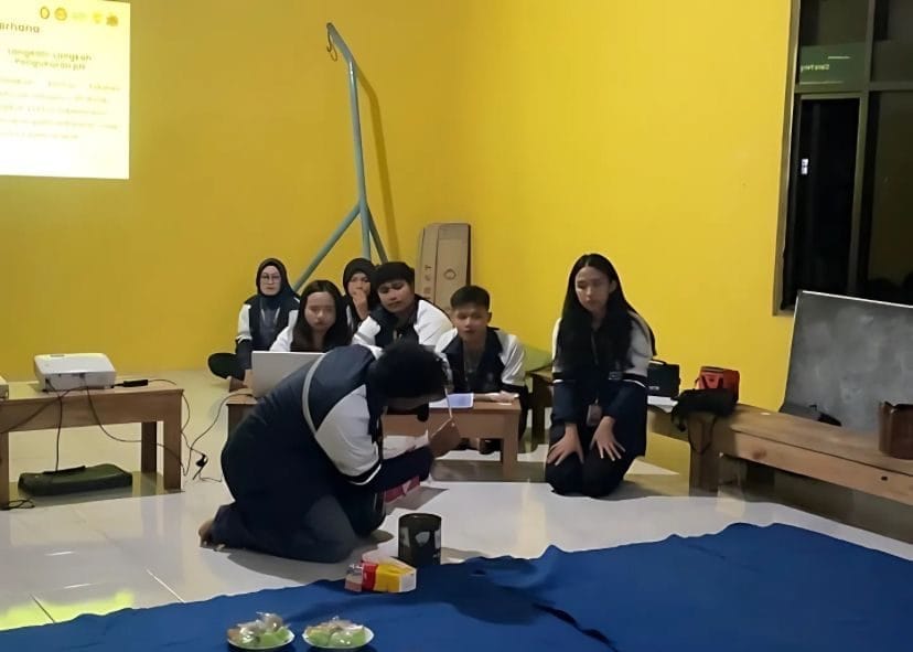 Dari Kampus ke Kolam: Mahasiswa UNDIP Ajarkan Jurus Ampuh Cegah Penyakit Lele Dari Kampus ke Kolam: Mahasiswa UNDIP Ajarkan Jurus Ampuh Cegah Penyakit Lele