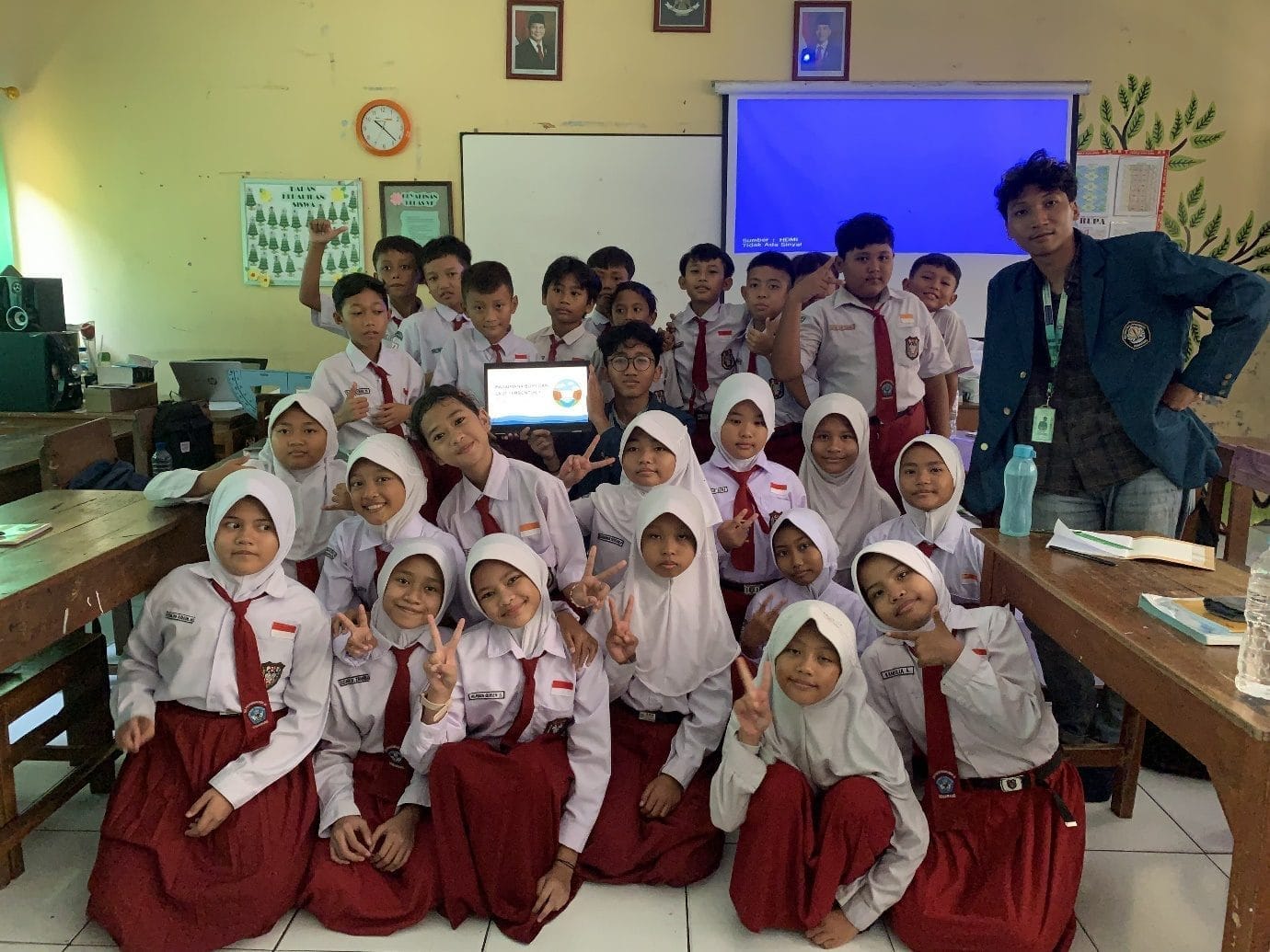 A group of children in uniform AI-generated content may be incorrect.