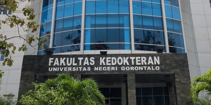 Dokter Masa Depan Indonesia Lahir di Sini! Rahasia FK UNDIP Bikin Dunia Kedokteran Tercengang! Dokter Masa Depan Indonesia Lahir di Sini! Rahasia FK UNDIP Bikin Dunia Kedokteran Tercengang!