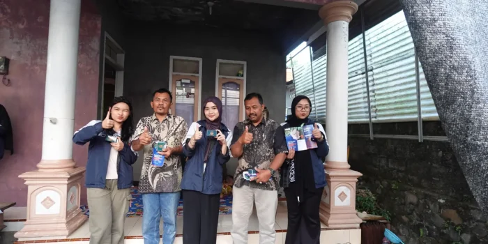 Dari Biji ke Nilai Tambah, Mahasiswa KKN-T 21 UNDIP Dorong UMKM Desa Kopi Melalui Diversifikasi Produk Dari Biji ke Nilai Tambah, Mahasiswa KKN-T 21 UNDIP Dorong UMKM Desa Kopi Melalui Diversifikasi Produk