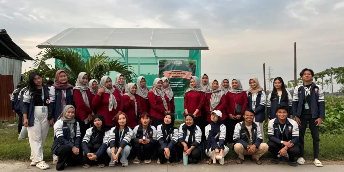 Peresmian Green House Desa Kebonagung, Mahasiswa KKN-T IDBU 76 2025 Berkolaborasi dengan PKK Desa Kebonagung Peresmian Green House Desa Kebonagung, Mahasiswa KKN-T IDBU 76 2025 Berkolaborasi dengan PKK Desa Kebonagung