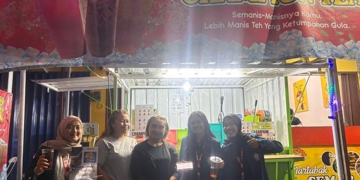 Mahasiswa KKNT Universitas Diponegoro Dorong UMKM Teh Champion Tingkatkan Laba Lewat Digitalisasi HPP gambar utama