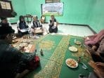 Mahasiswa KKN-T Undip Dorong Peningkatan Ekonomi Peternak di Dusun Bringin Desa Tumbrep Lewat Inovasi Jamu Cekok dan Edukasi Bisnis Mahasiswa KKN-T Undip Dorong Peningkatan Ekonomi Peternak di Dusun Bringin Desa Tumbrep Lewat Inovasi Jamu Cekok dan Edukasi Bisnis