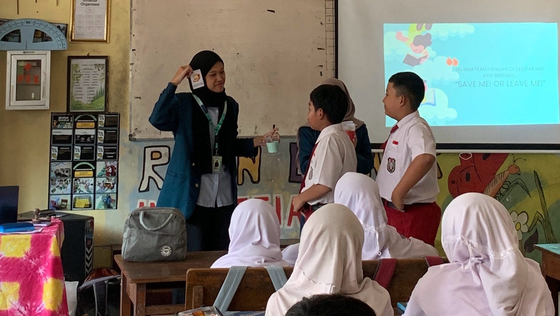 Global Taste for Young Minds, Mahasiswa KKN UNDIP Kenalkan Siswa SDN Pedurungan Kidul 02 Sadar Pangan Sejak Dini Global Taste for Young Minds, Mahasiswa KKN UNDIP Kenalkan Siswa SDN Pedurungan Kidul 02 Sadar Pangan Sejak Dini