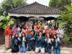 Inovasi UMKM Ramah Lingkungan, Mahasiswa Tim KKN 87 Undip Ciptakan Produk Lilin Aromatik Berbahan Dasar Limbah Kopi dan Minyak Jelantah