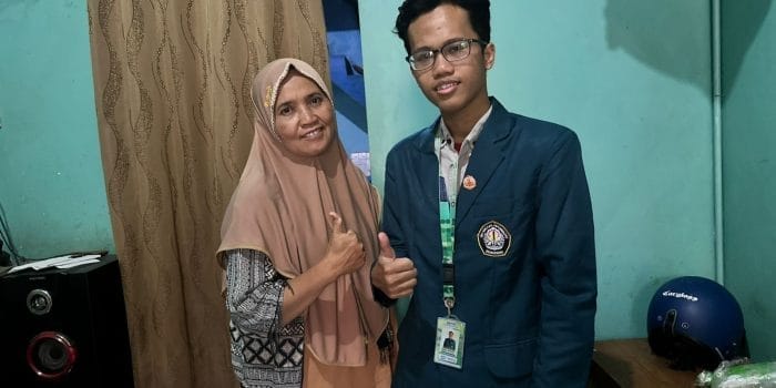 Belajar Kelola Arus Kas, Mahasiswa KKN UNDIP Dorong UMKM Pedurungan Kidul Lebih Siap Mengatur Keuangan Usaha Belajar Kelola Arus Kas, Mahasiswa KKN UNDIP Dorong UMKM Pedurungan Kidul Lebih Siap Mengatur Keuangan Usaha