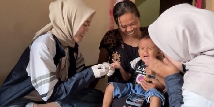 Mahasiswa KKN Tematik 110 Undip Gelar Pemeriksaan HB Anak Stunting di Kelurahan Jabungan Mahasiswa KKN Tematik 110 Undip Gelar Pemeriksaan HB Anak Stunting di Kelurahan Jabungan