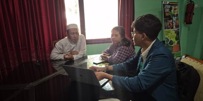Kontribusi Mahasiswa KKN-T Undip dalam Optimalisasi Media Digital Kelurahan Pedurungan Kidul Kontribusi Mahasiswa KKN-T Undip dalam Optimalisasi Media Digital Kelurahan Pedurungan Kidul