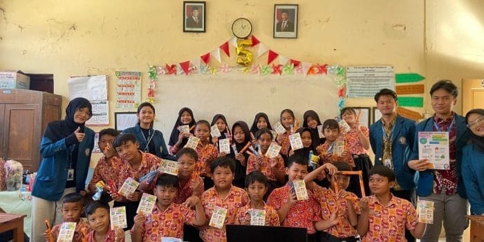 Gelar Edukasi Pelestarian DAS, Mahasiswa Undip Bantu Siswa SD Pahami Pentingnya Daerah Aliran Sungai