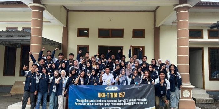 Tim KKN-T 157 Undip Resmi Tuntaskan Pengabdian di Desa Sepakung, Usung Inovasi Digital dan Ekonomi Kreatif