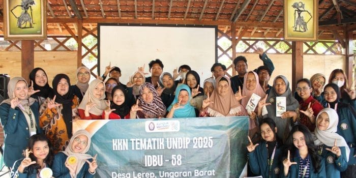 Mahasiswa TIM 58 KKN UNDIP Kembangkan Eduwisata Herbal Berbasis TOGA di Desa Lerep Mahasiswa TIM 58 KKN UNDIP Kembangkan Eduwisata Herbal Berbasis TOGA di Desa Lerep