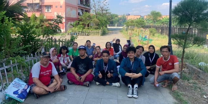 Mahasiswa KKN Undip Suarakan Pentingnya Kebersihan Drainase sebagai Saluran Air Demi Kenyamanan Hidup Warga Rusun Kaligawe Mahasiswa KKN Undip Suarakan Pentingnya Kebersihan Drainase sebagai Saluran Air Demi Kenyamanan Hidup Warga Rusun Kaligawe
