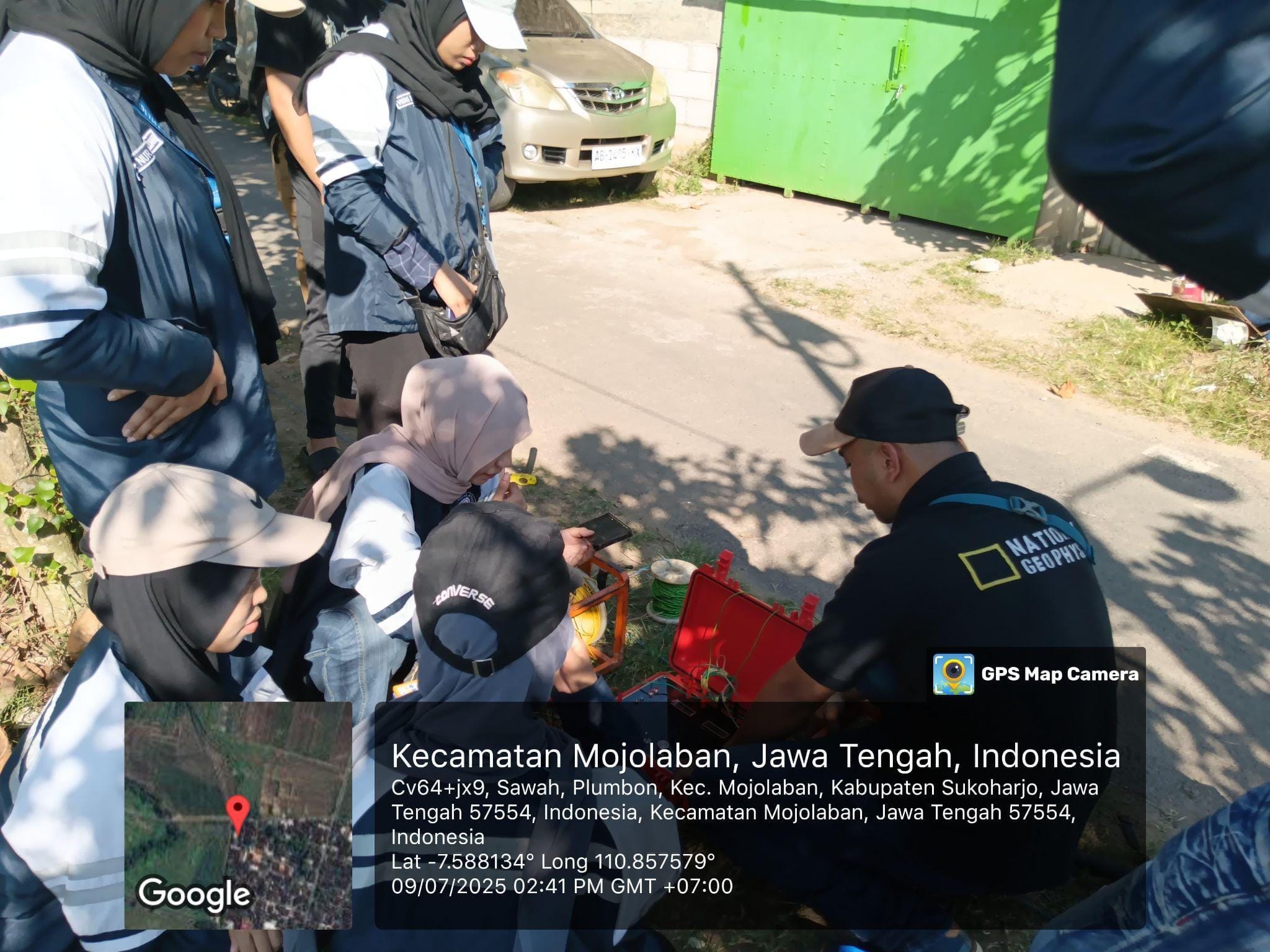 Lakukan Pemetaan Sumber dan Kualitas Air Tanah serta Penguatan Pertanian Berkelanjutan, Mahasiswa KKN-T Undip Dukung Pendekatan untuk Wujudkan SDGs ke-6 di Desa Plumbon, Sukoharjo Lakukan Pemetaan Sumber dan Kualitas Air Tanah serta Penguatan Pertanian Berkelanjutan, Mahasiswa KKN-T Undip Dukung Pendekatan untuk Wujudkan SDGs ke-6 di Desa Plumbon, Sukoharjo