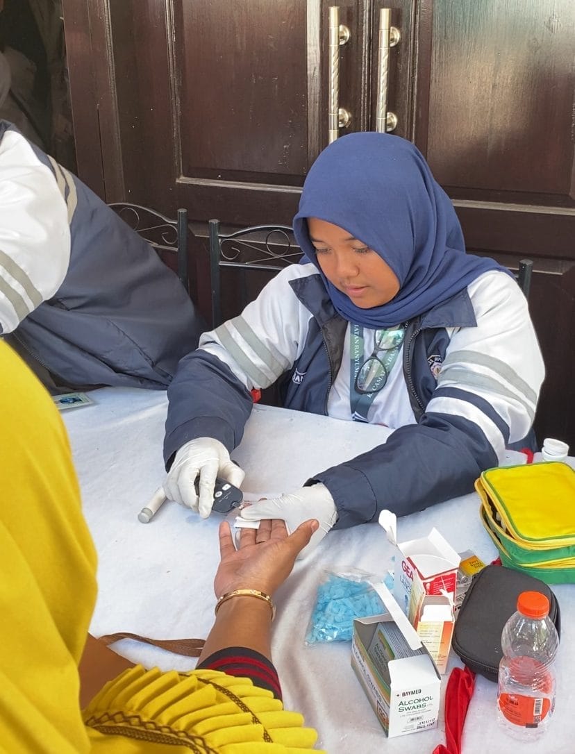 Mahasiswa KKNT-110 Undip Gelar Pemeriksaan Kesehatan Gratis, Deteksi Dini Cegah PTM di Kelurahan Pudakpayung Mahasiswa KKNT-110 Undip Gelar Pemeriksaan Kesehatan Gratis, Deteksi Dini Cegah PTM di Kelurahan Pudakpayung